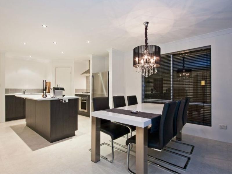 11 Timms Lane, Hammond Park WA 6164