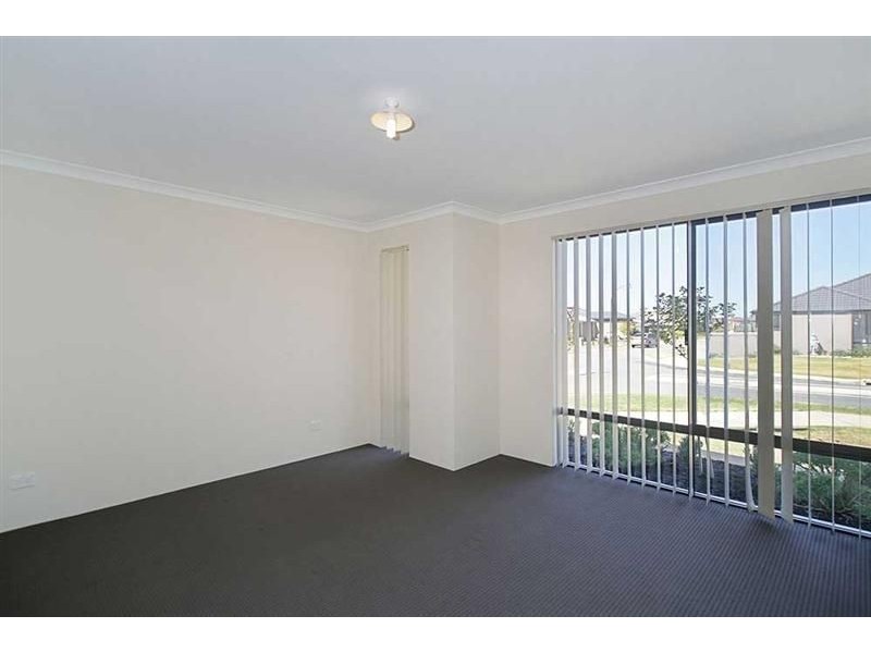 20 Archdale Loop, Piara Waters WA 6112