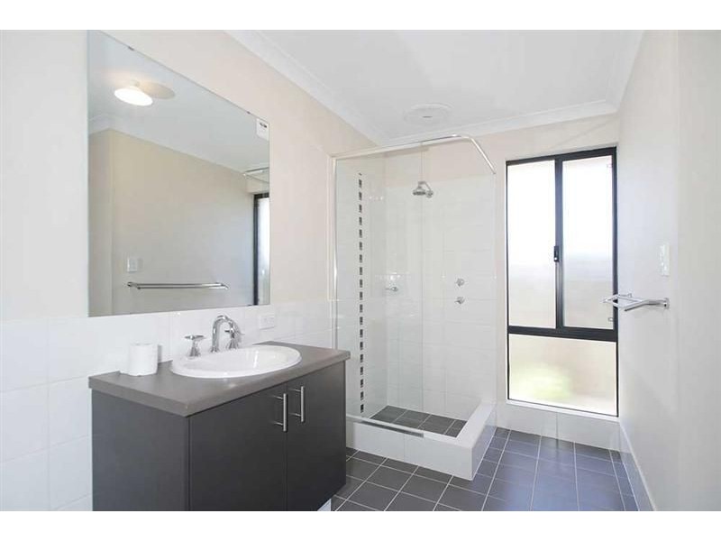 20 Archdale Loop, Piara Waters WA 6112