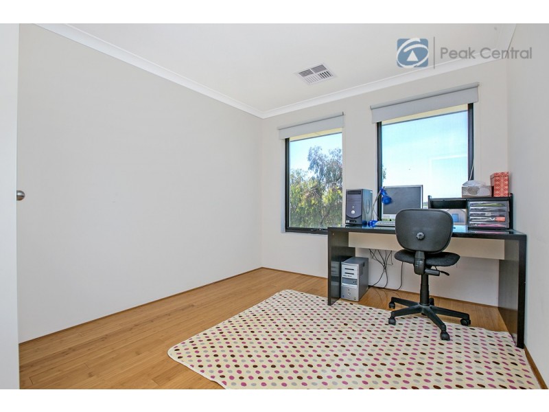 6 Jesmond Lane, Success WA 6164