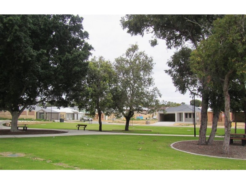 11 Recess Parkway, Coolbellup WA 6163