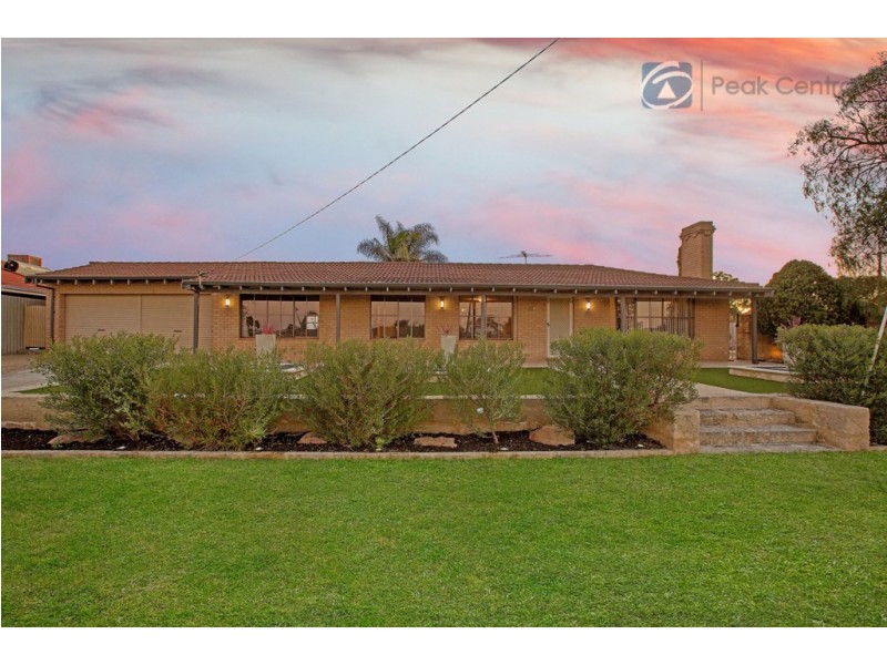 11 Acacia Way, Yangebup WA 6164