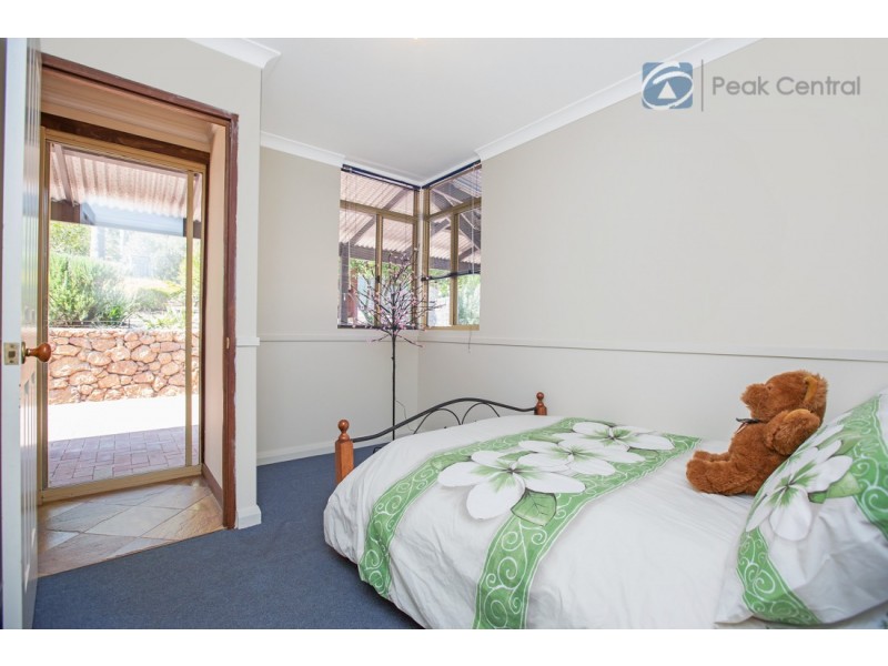 18 Austin Close, Mount Helena WA 6082