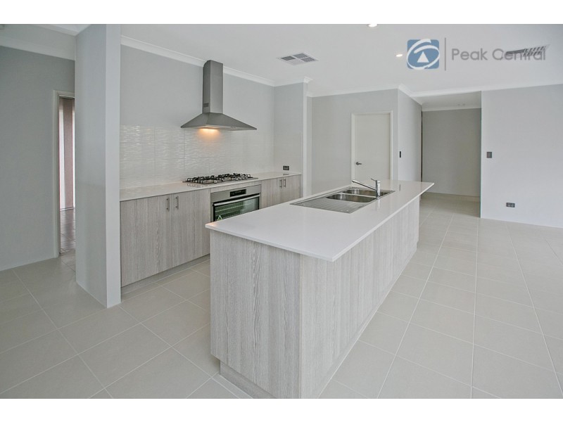 20 Lovage Street, Banjup WA 6164