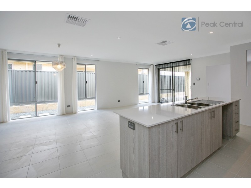 20 Lovage Street, Banjup WA 6164