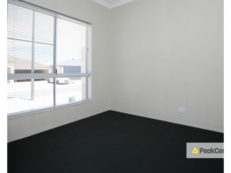 22 Towarri Way, Wandi WA 6167