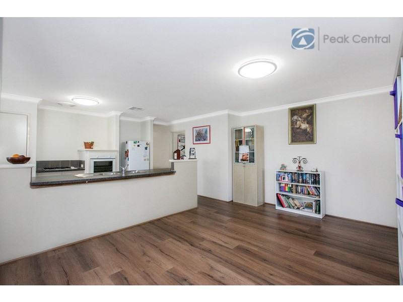 13 Cotter Loop, Success WA 6164