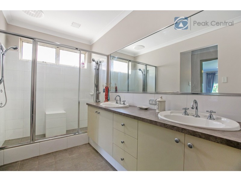 30 Belmore Bend, Aubin Grove WA 6164