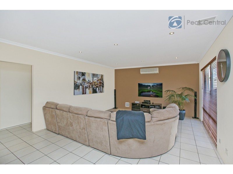6A Ritchie Way, Cloverdale WA 6105