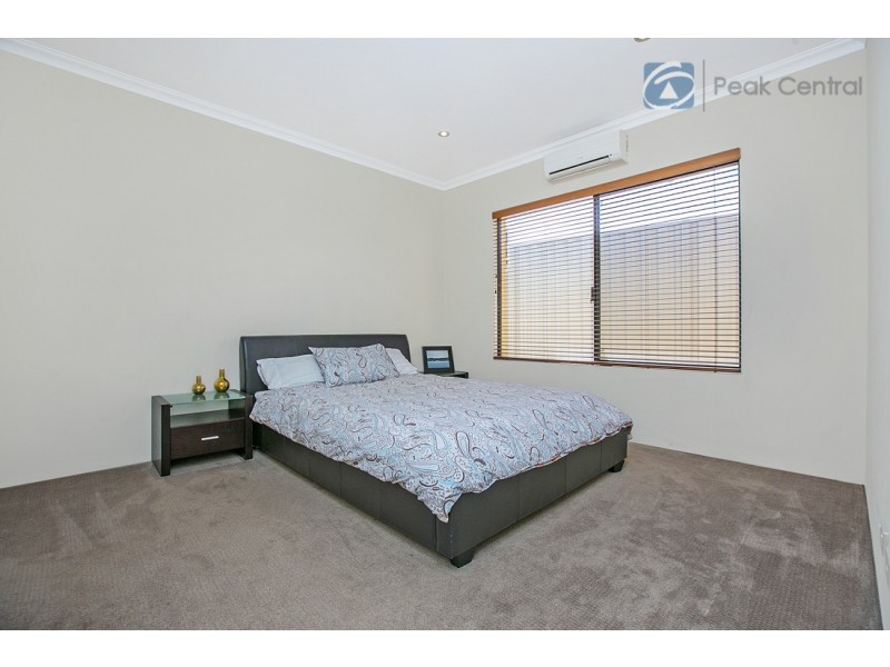 6A Ritchie Way, Cloverdale WA 6105