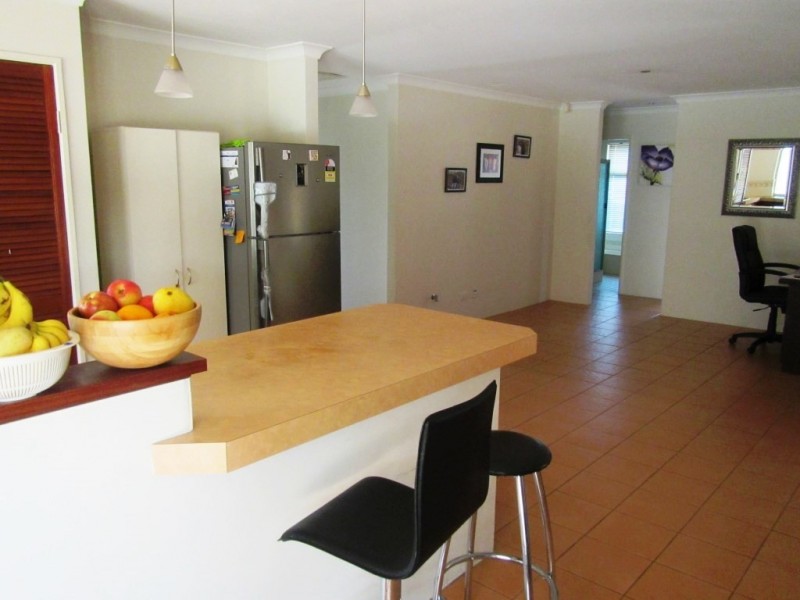 5 Minyon Circuit, Atwell WA 6164