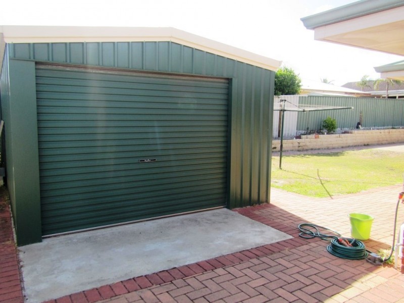 5 Minyon Circuit, Atwell WA 6164