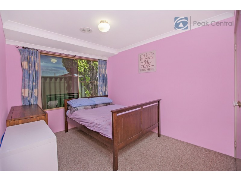 9 Dreier Court, Atwell WA 6164