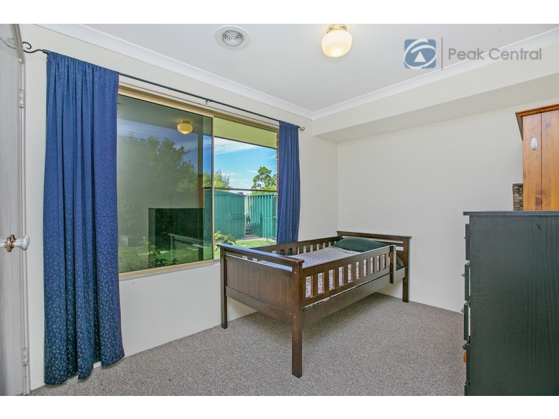 9 Dreier Court, Atwell WA 6164