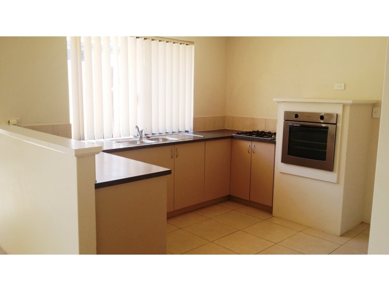 16 Rewell Vista, Bertram WA 6167