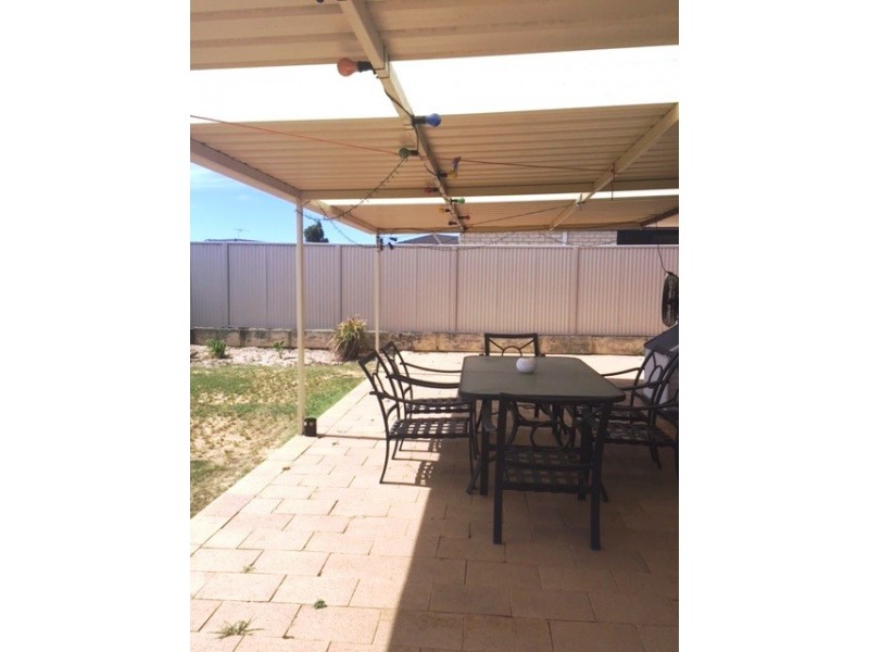 16 Rewell Vista, Bertram WA 6167