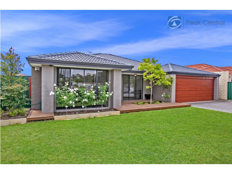 32 Roper Boulevard, Hammond Park WA 6164