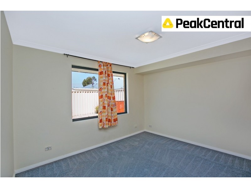 99 Aurora Drive, Atwell WA 6164