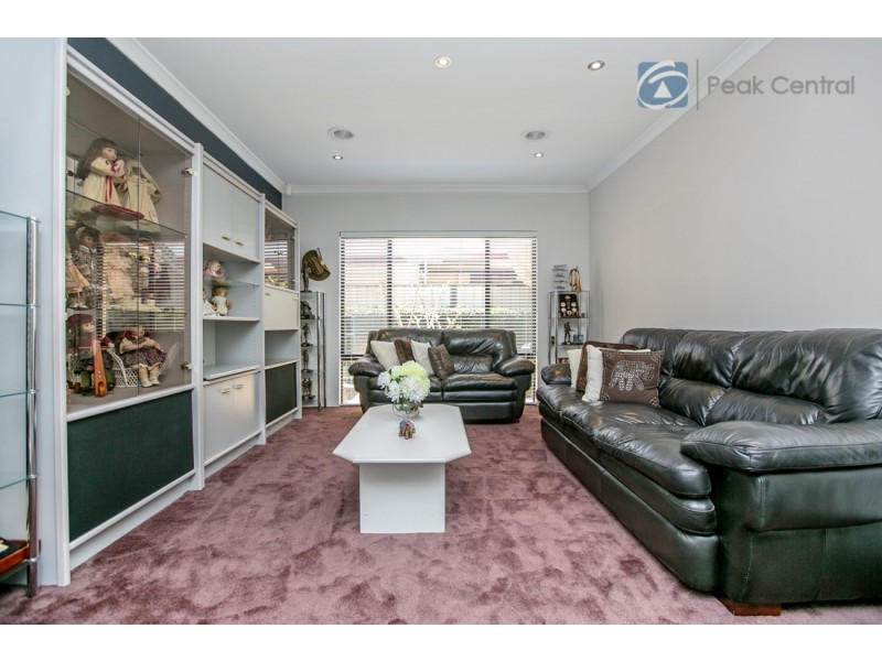 7 Laigo Way, Hammond Park WA 6164