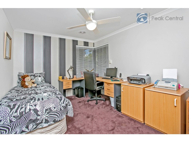 7 Laigo Way, Hammond Park WA 6164