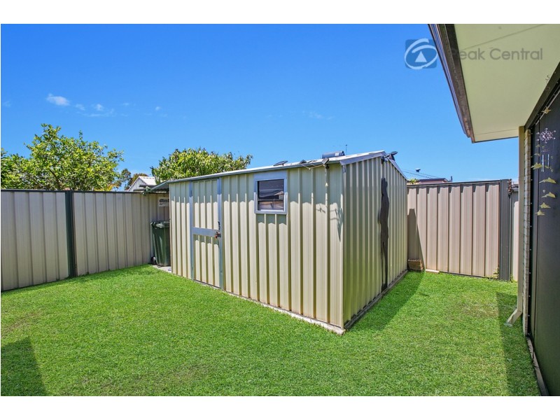 7 Laigo Way, Hammond Park WA 6164