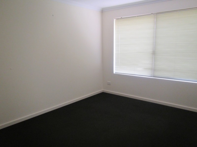 4 Caribbean Turn, Aubin Grove WA 6164