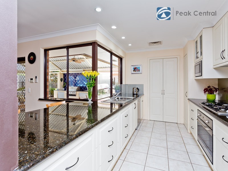 89 Aulberry Parade, Leeming WA 6149