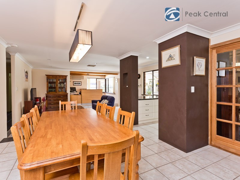 89 Aulberry Parade, Leeming WA 6149