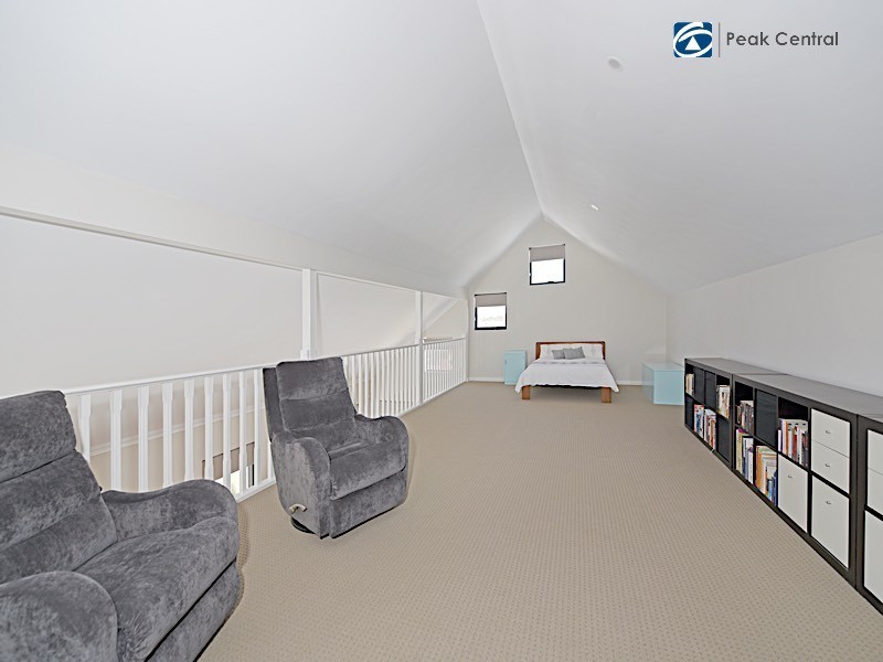 5 Haven Way, Atwell WA 6164