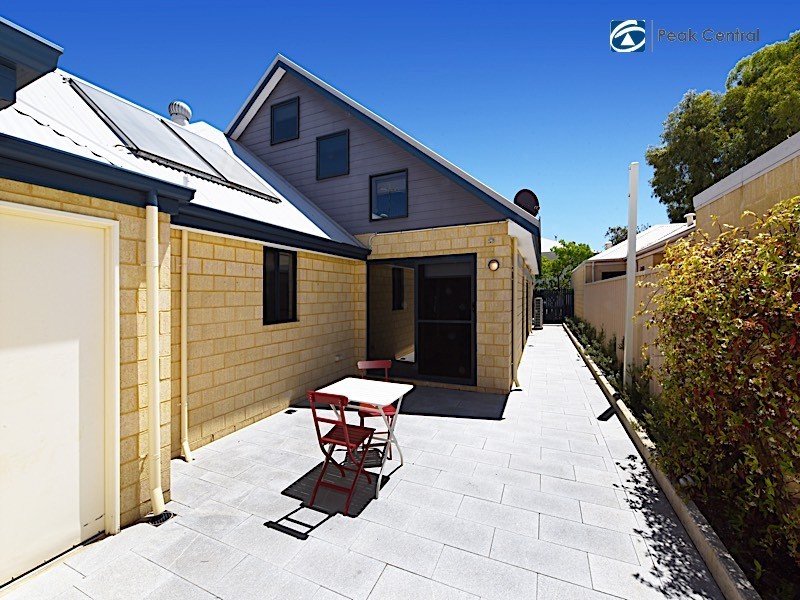 5 Haven Way, Atwell WA 6164