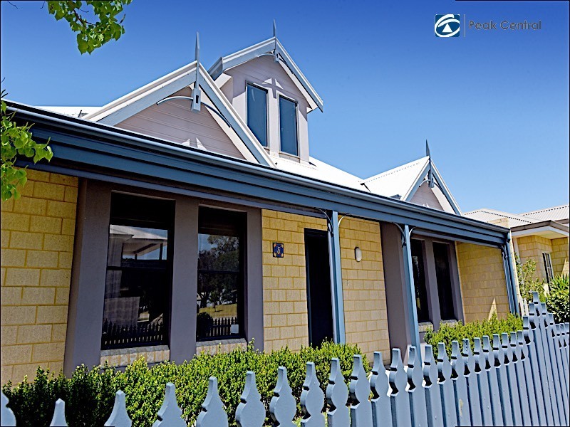5 Haven Way, Atwell WA 6164
