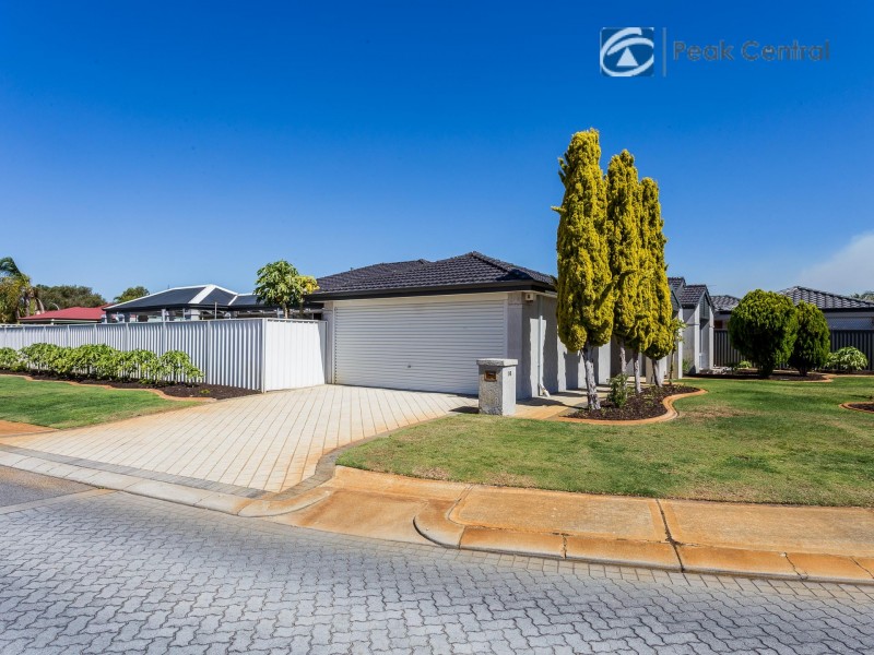 16 Lombe Gardens, Atwell WA 6164