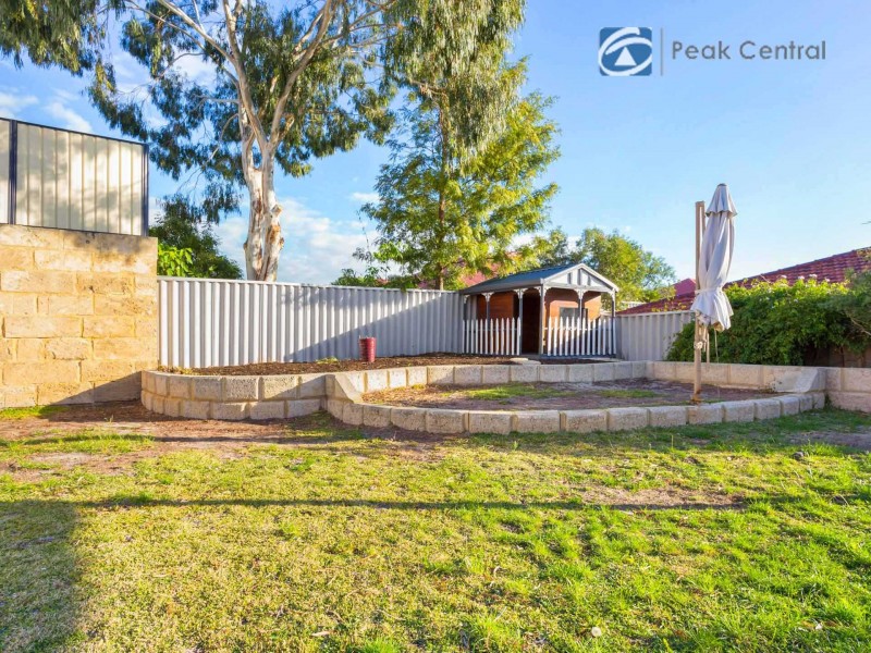 24 Marraboor Place, Success WA 6164