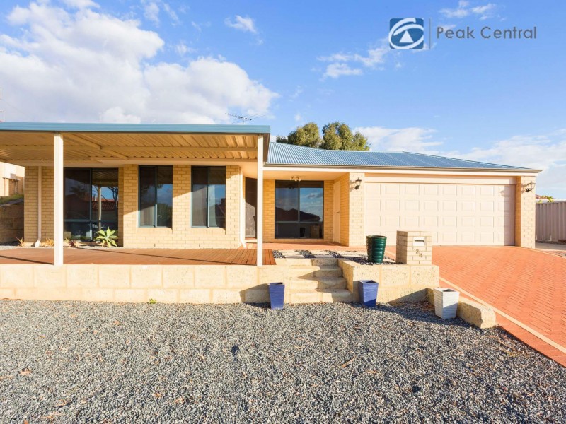 24 Marraboor Place, Success WA 6164