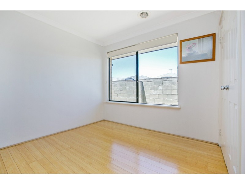 13 Panton Drive, Success WA 6164