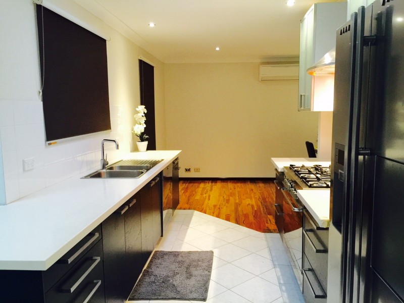 7 Delwood Place, Willetton WA 6155