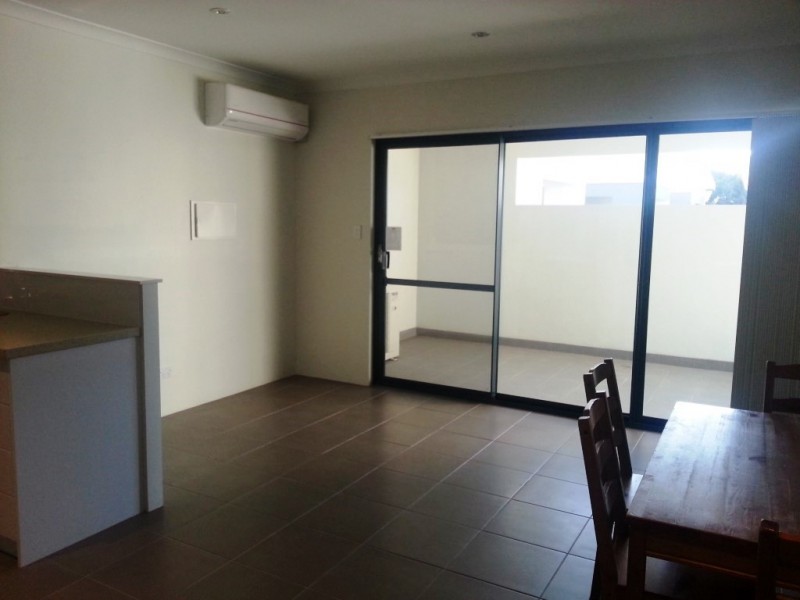 33/11 Rowlands Mews, Kewdale WA 6105