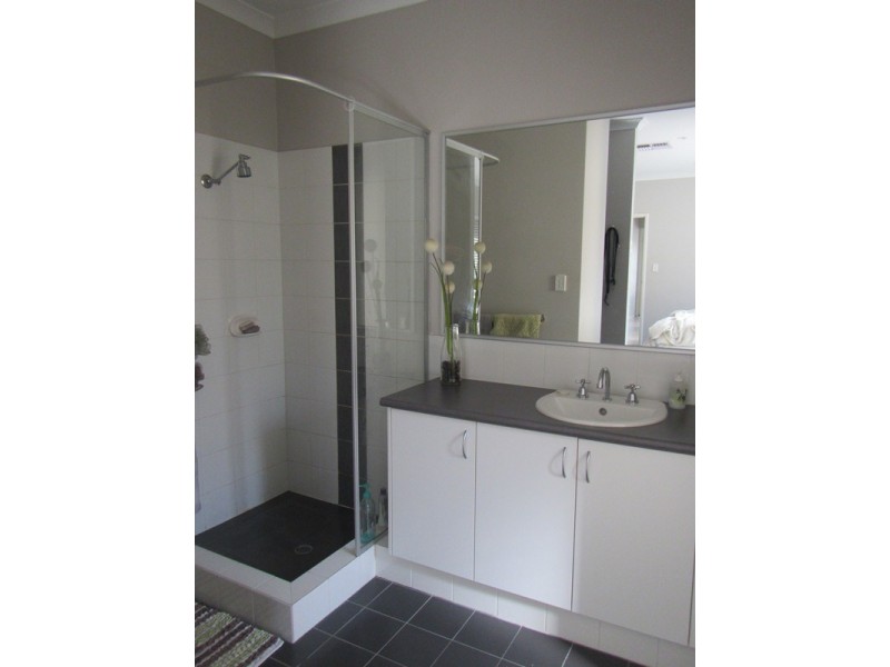 380 Warton Road, Southern River WA 6110