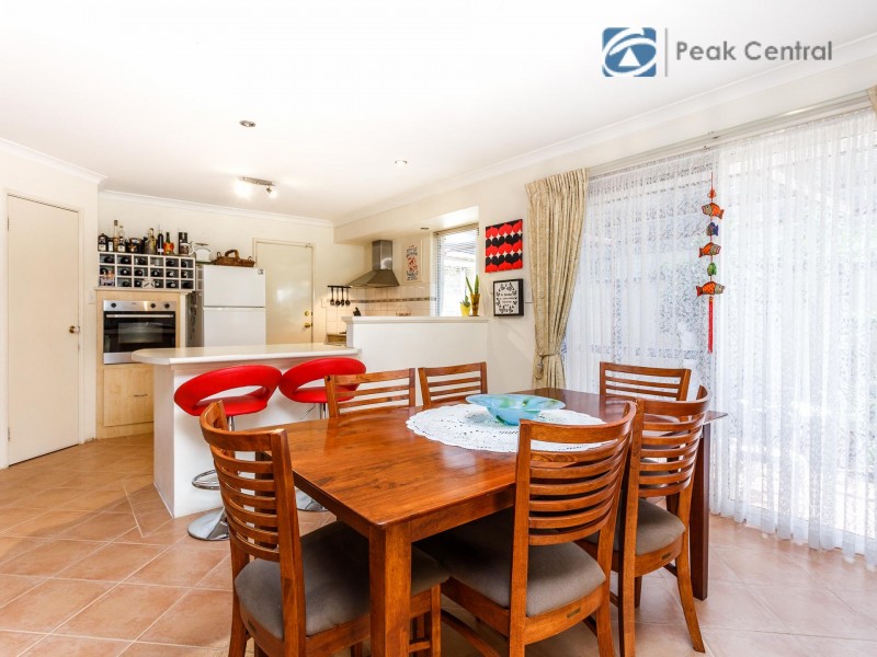 23 Reeves Entrance, Success WA 6164