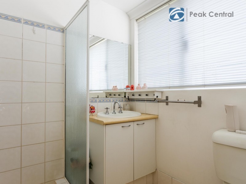 23 Reeves Entrance, Success WA 6164