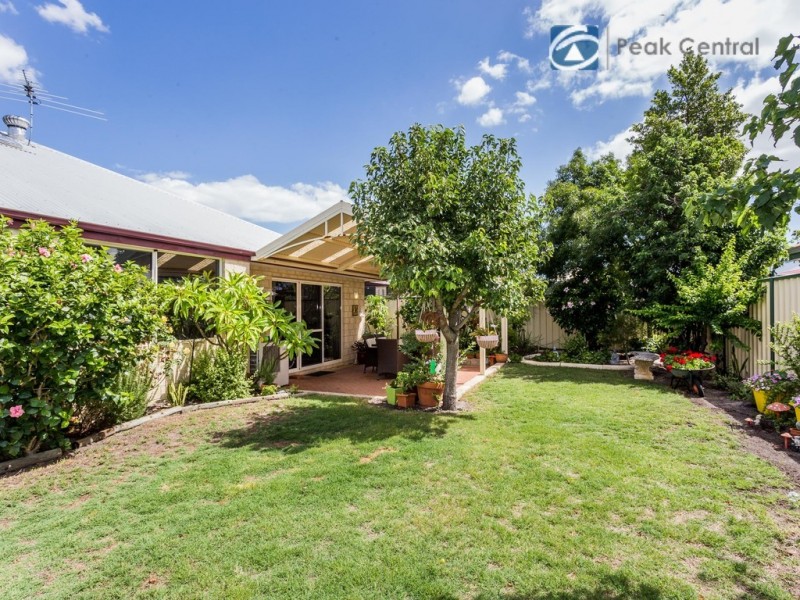 23 Reeves Entrance, Success WA 6164