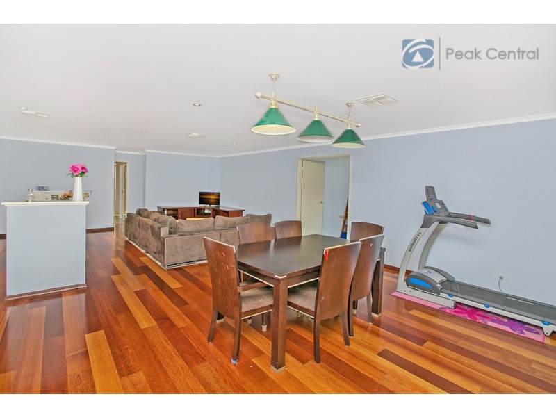 14 Kurrajong Approach, Atwell WA 6164