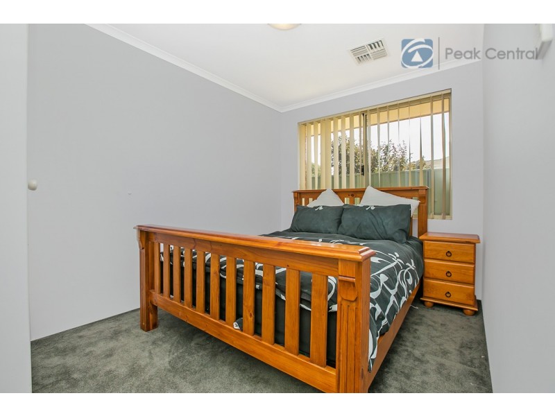 14 Kurrajong Approach, Atwell WA 6164