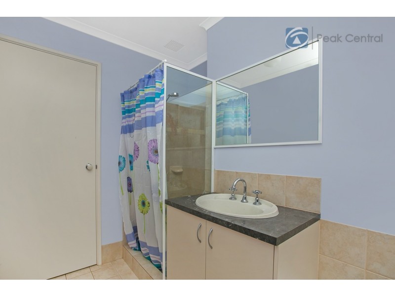 14 Kurrajong Approach, Atwell WA 6164
