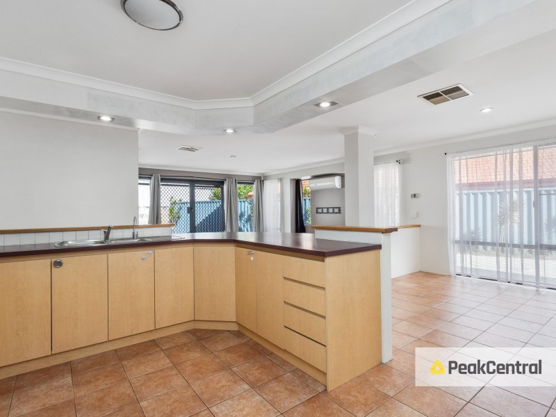 18 Millstream Place, Success WA 6164