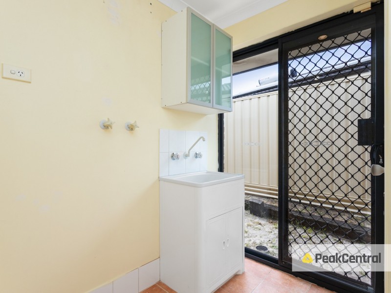 18 Millstream Place, Success WA 6164