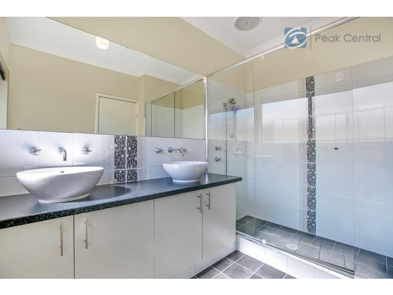 15 Adromeda Link, Aubin Grove WA 6164