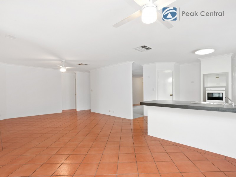78 Folland Parade, Atwell WA 6164