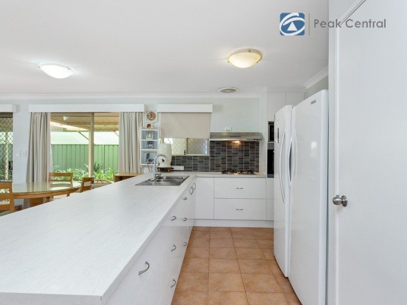 23 Jerrat Mews, Atwell WA 6164