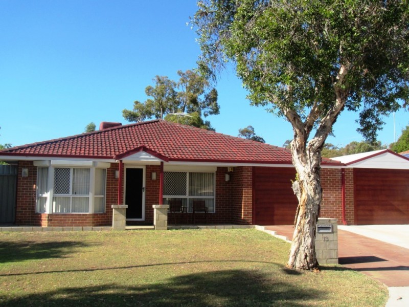 13 Fabales Close, Beeliar WA 6164